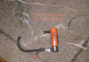 Broken Bike Lock by Bicycle Thief